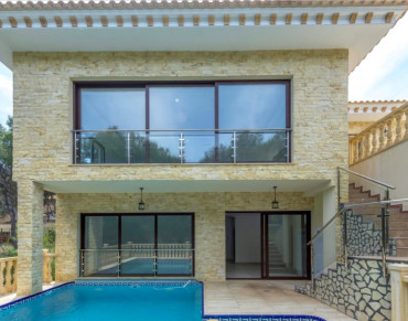 Villa for sale in Campoamor - dols00001426