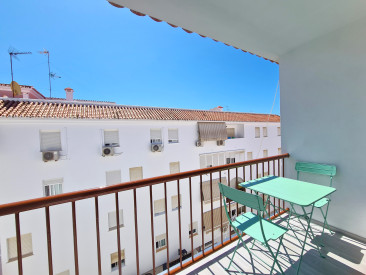 Apartment in Estepona — photo 2