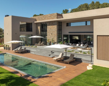 Villa for sale in Cala Vinyes - HRB-00519P