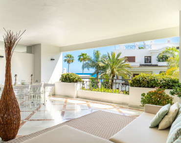 Apartment for sale in Seghers, Doncella Beach, Estepona - PANR-16298