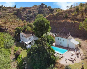Finca for sale in Coín - JUST-V2354