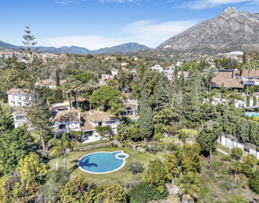Villa for sale in Marbella Golden Mile, Marbella - JUST-00829P