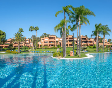 Apartment for sale in Alhambra del Golf - JUST-V2324