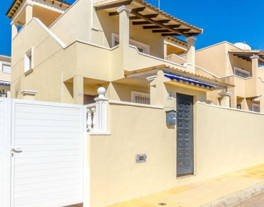 Villa for sale in Villamartín, Orihuela Costa - MOVE-207