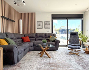 Villa for sale in San Pedro del Pinatar - MOVE-210