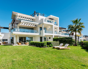 Duplex for sale in Marbella Club Hills, Benahavis - 782-00032P