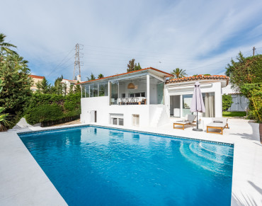 House for sale in Nueva Andalucia - Ax3015