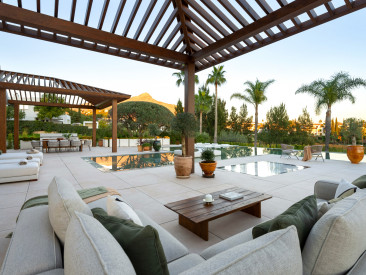 Villa in Marbella — photo 2