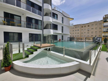 Apartment in Estepona — photo 4
