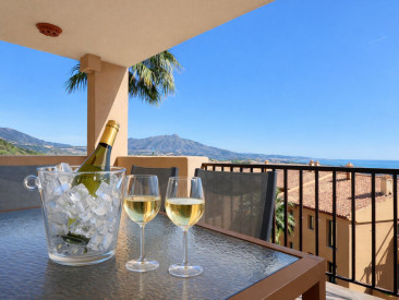 Apartment in Benahavís