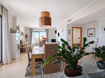 Apartment in Benahavís — photo 6