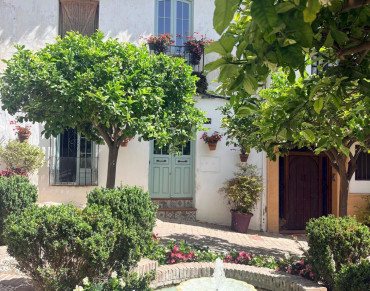 Town House for sale in Estepona - R5364070