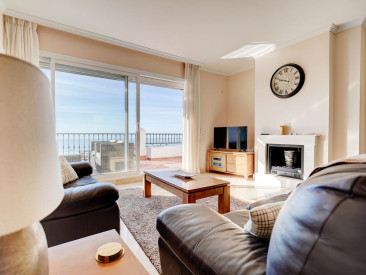 Penthouse in Calahonda — photo 3