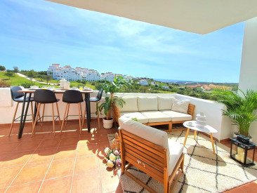 Apartment in Estepona — photo 4