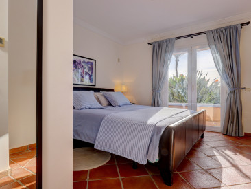 Apartment in Casares — photo 5