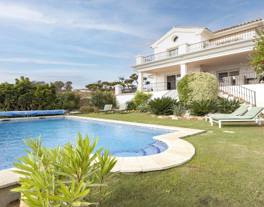 Villa for sale in La Paloma - 128-02281P