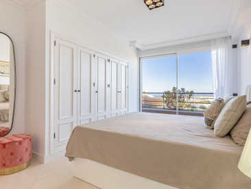 Apartment in Marbella — photo 4