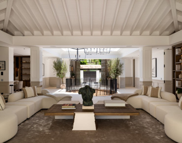 Villa for sale in Nueva Andalucia - TA0984