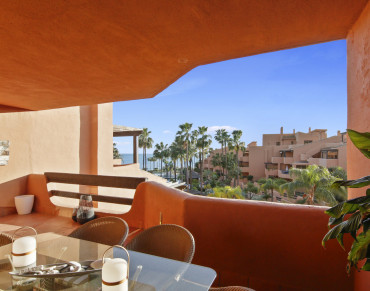 Apartment for sale in Estepona East - TMRA11170