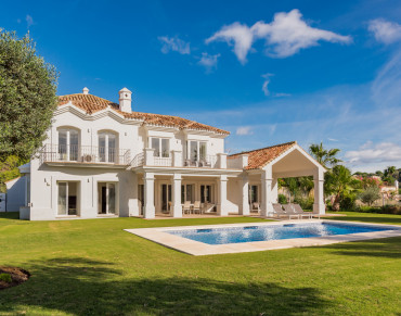Villa for sale in Marbella Club Golf Resort - TMRV1280