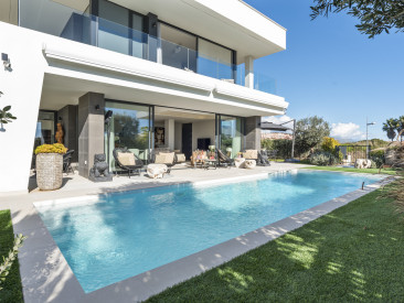Villa in Manilva — photo 3