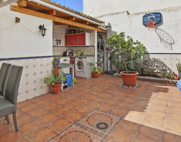 House for sale in Estepona Town, Estepona Old Town, Estepona - TMRT11625