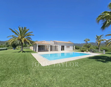 Villa for sale in Es Capdellà - V1268SP
