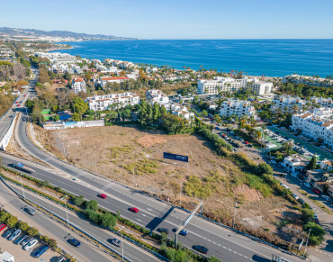 Land for sale in Puerto Banús - PANR-12791