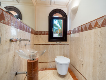 Villa in Marbella — photo 4