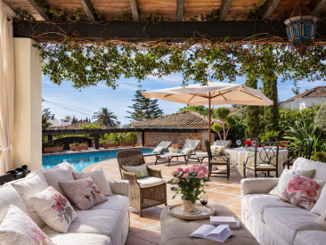 Villa in Marbella — photo 2
