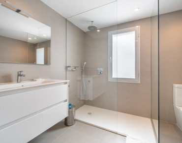 Penthouse for sale in Marbella Golden Mile - PANR-16212