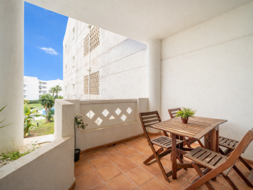 Apartment in Marbella — photo 4