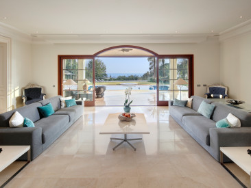 Villa in Marbella — photo 3