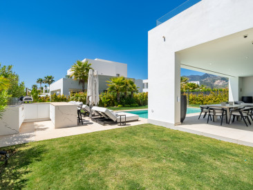 Villa in Marbella — photo 6