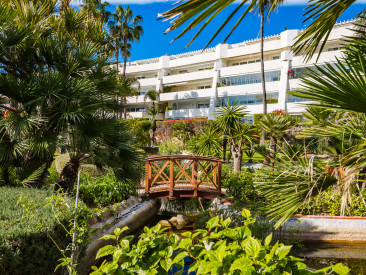 Apartment in Marbella — photo 4