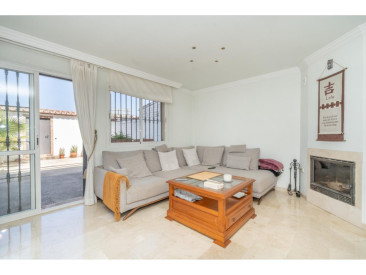 House in Estepona — photo 2