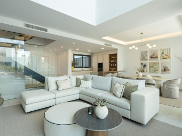 Town House in Marbella East — photo 3