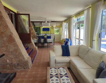 Villa for sale in Gea y Truyols - PPDTM109