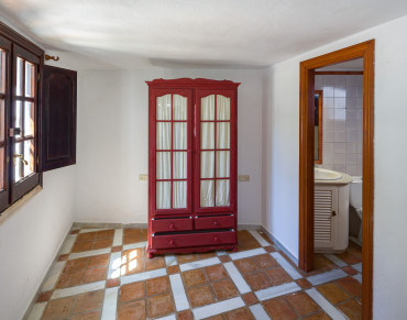 Town House for sale in Guadalmina Baja - KSSIR-27945P