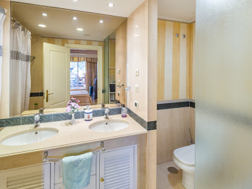 Apartment in Marbella — photo 2