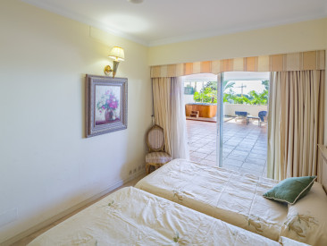 Apartment in Marbella — photo 5