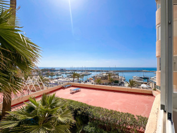 Apartment in Estepona