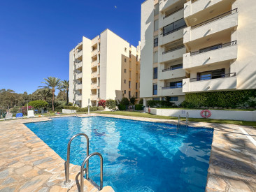 Apartment in Estepona — photo 2