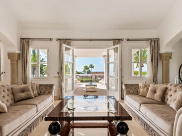 Villa in Marbella — photo 3