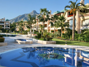 Property in Marbella — photo 2