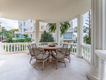 Apartment in Estepona — photo 5