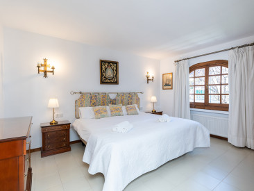 Villa in Marbella — photo 3