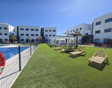 Apartment for sale in Estepona - S5330620