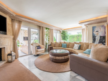 Villa in Marbella — photo 2