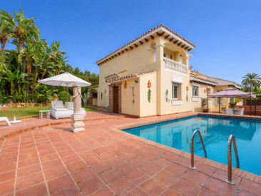 Villa in Marbella — photo 3